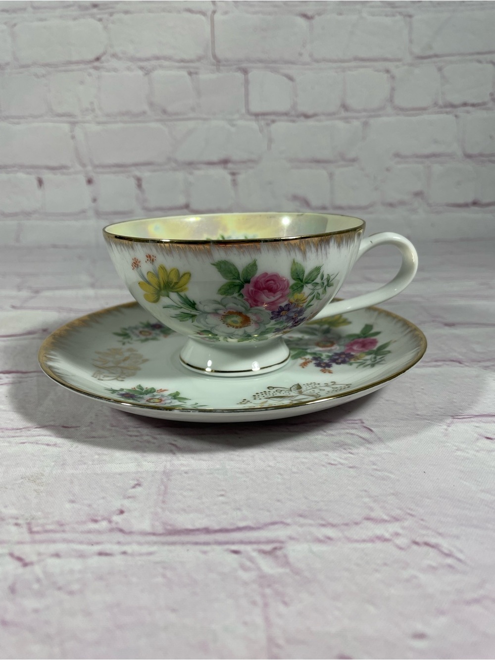 Vintage Floral Gold Trim Fine Bone China Footed Teacup and Saucer Set